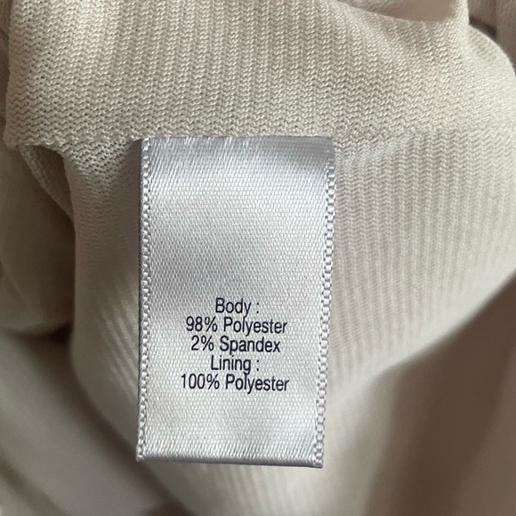 Jennifer Lopez Long Sleeve Dress. Pre-Owned. - Picture 5 of 6